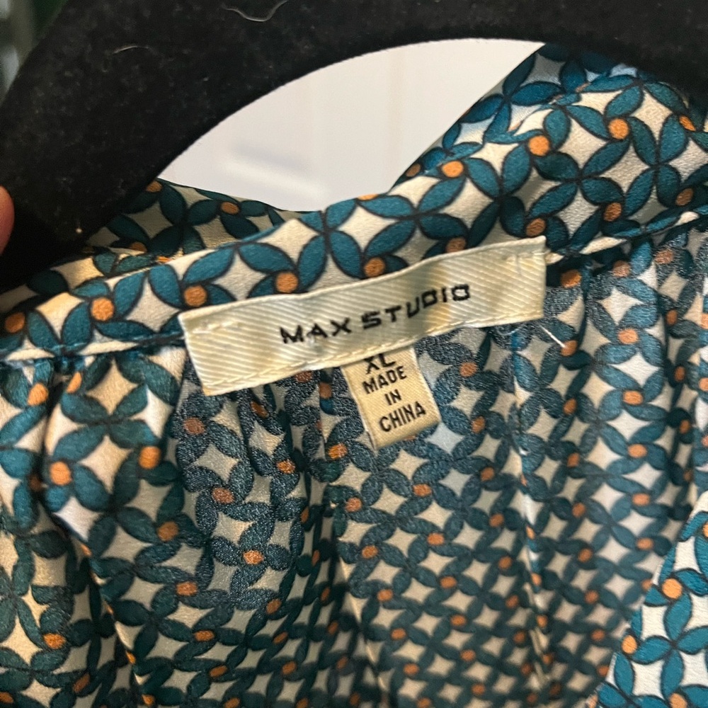 Max Studio Teal Patterned Button Down Shirt - image 3